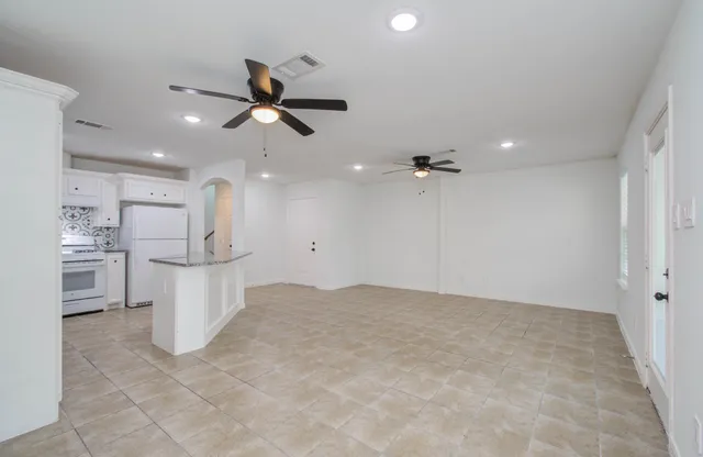 $450,000 | 5403 Farley Drive, Houston, TX 77032