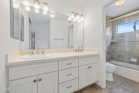 $720,000 | 27722 Buckskin Drive, Castaic, CA 91384