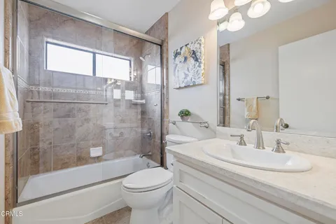 $720,000 | 27722 Buckskin Drive, Castaic, CA 91384