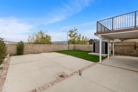 $720,000 | 27722 Buckskin Drive, Castaic, CA 91384