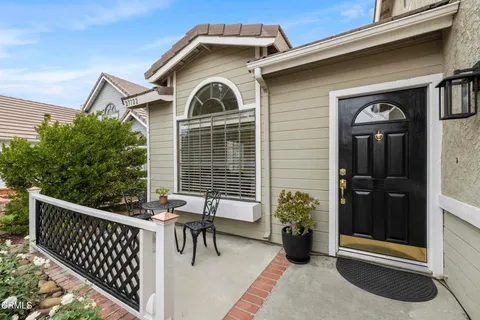 $720,000 | 27722 Buckskin Drive, Castaic, CA 91384