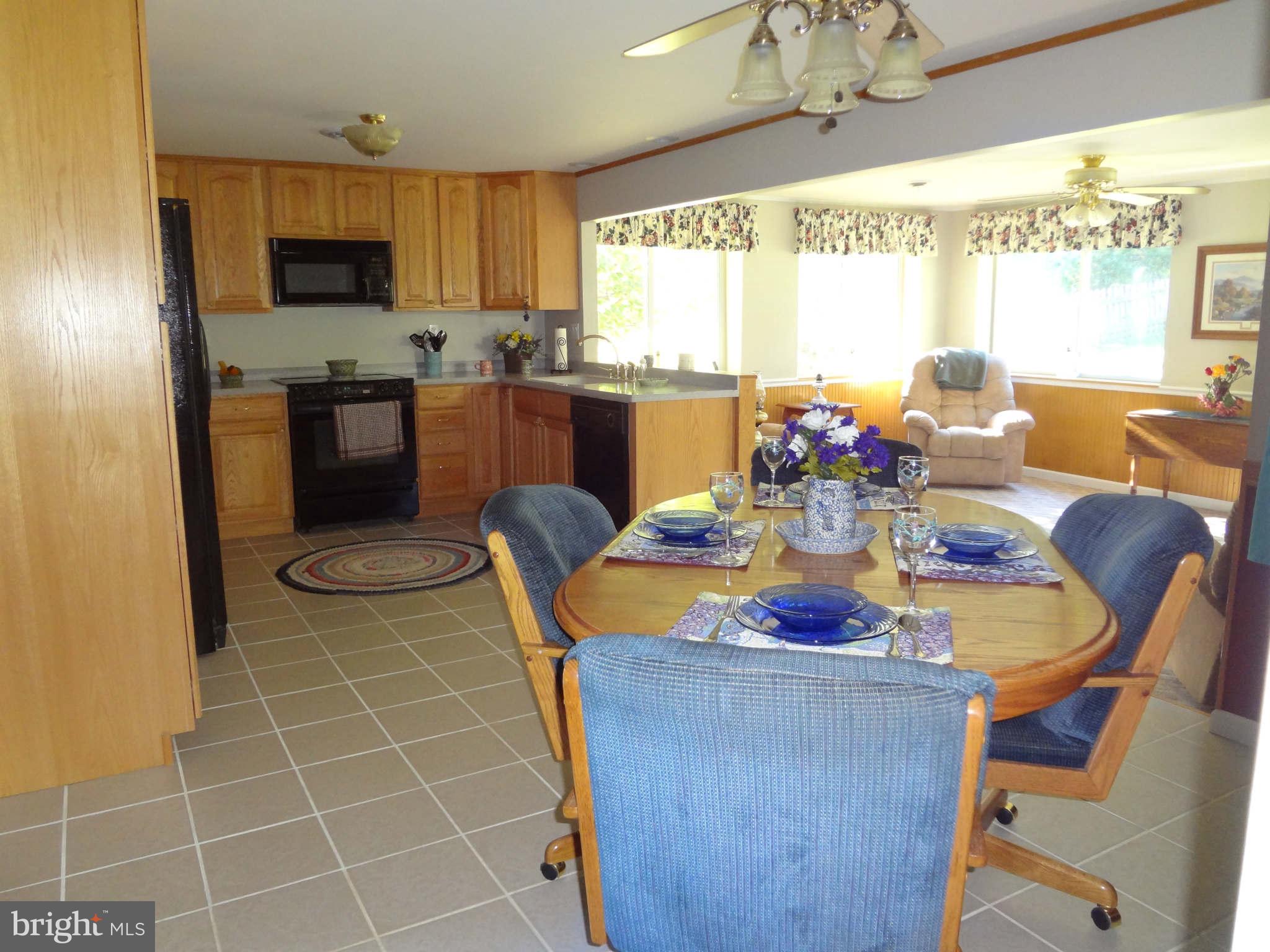 12490 Pen Mar Road Waynesboro, PA 17268 - Photo 12 of 22 Kitchen