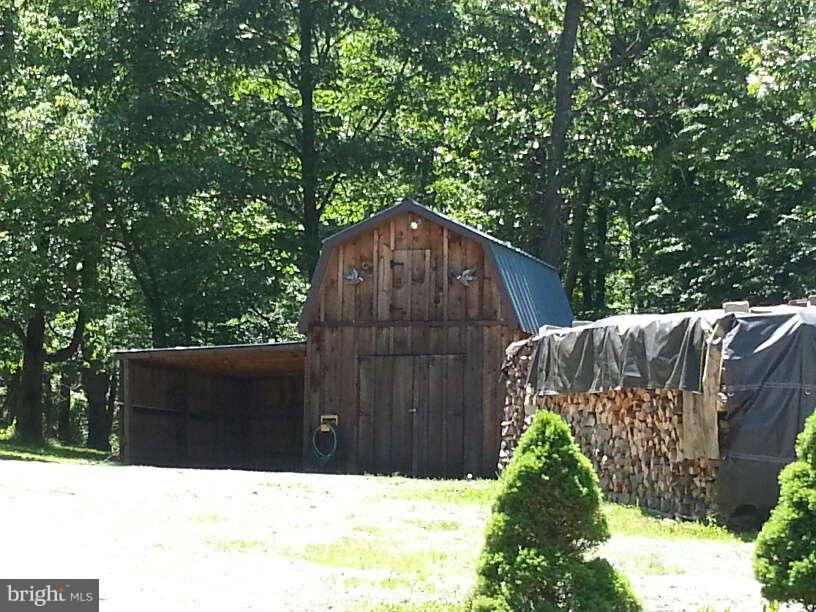 12490 Pen Mar Road Waynesboro, PA 17268 - Photo 5 of 22 Barn/Workshop