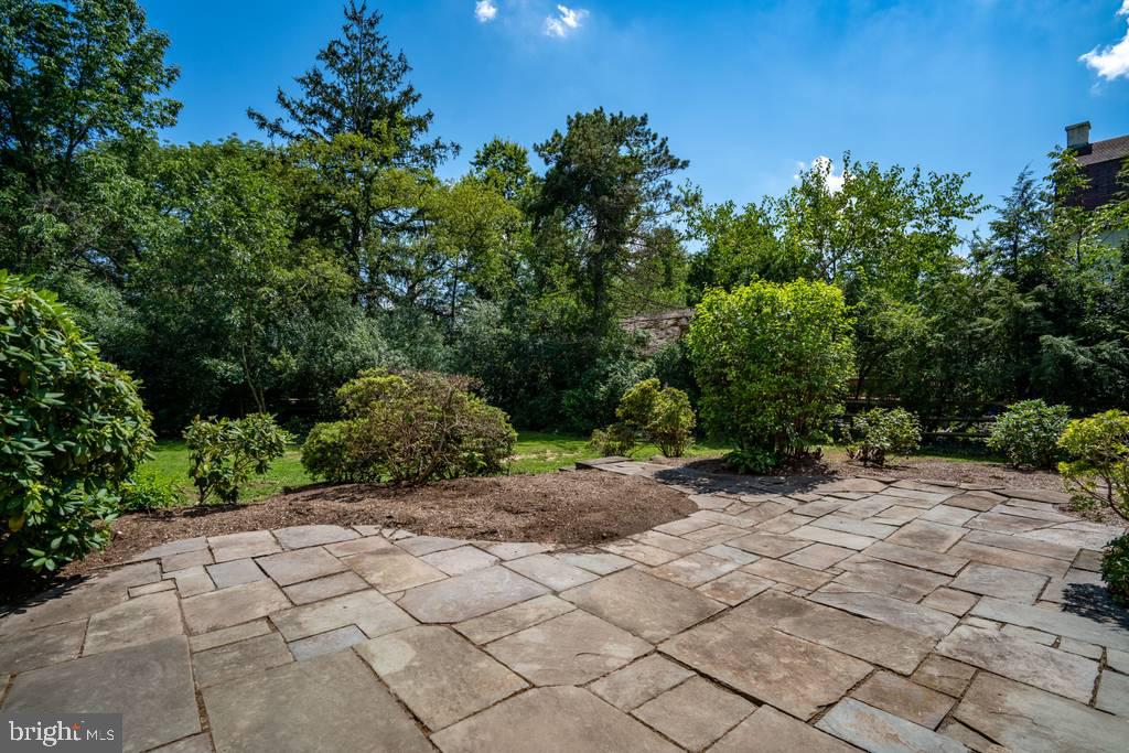 412 Highland Road Pottstown, PA 19464 - Photo 14 of 45 Gallery Image 14
