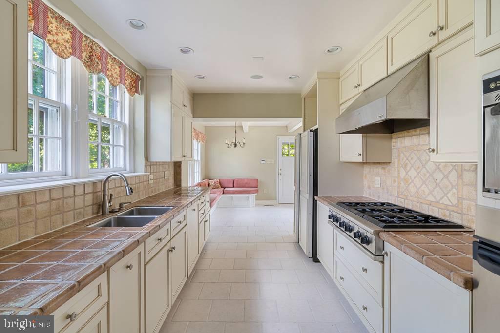412 Highland Road Pottstown, PA 19464 - Photo 24 of 45 Gallery Image 24