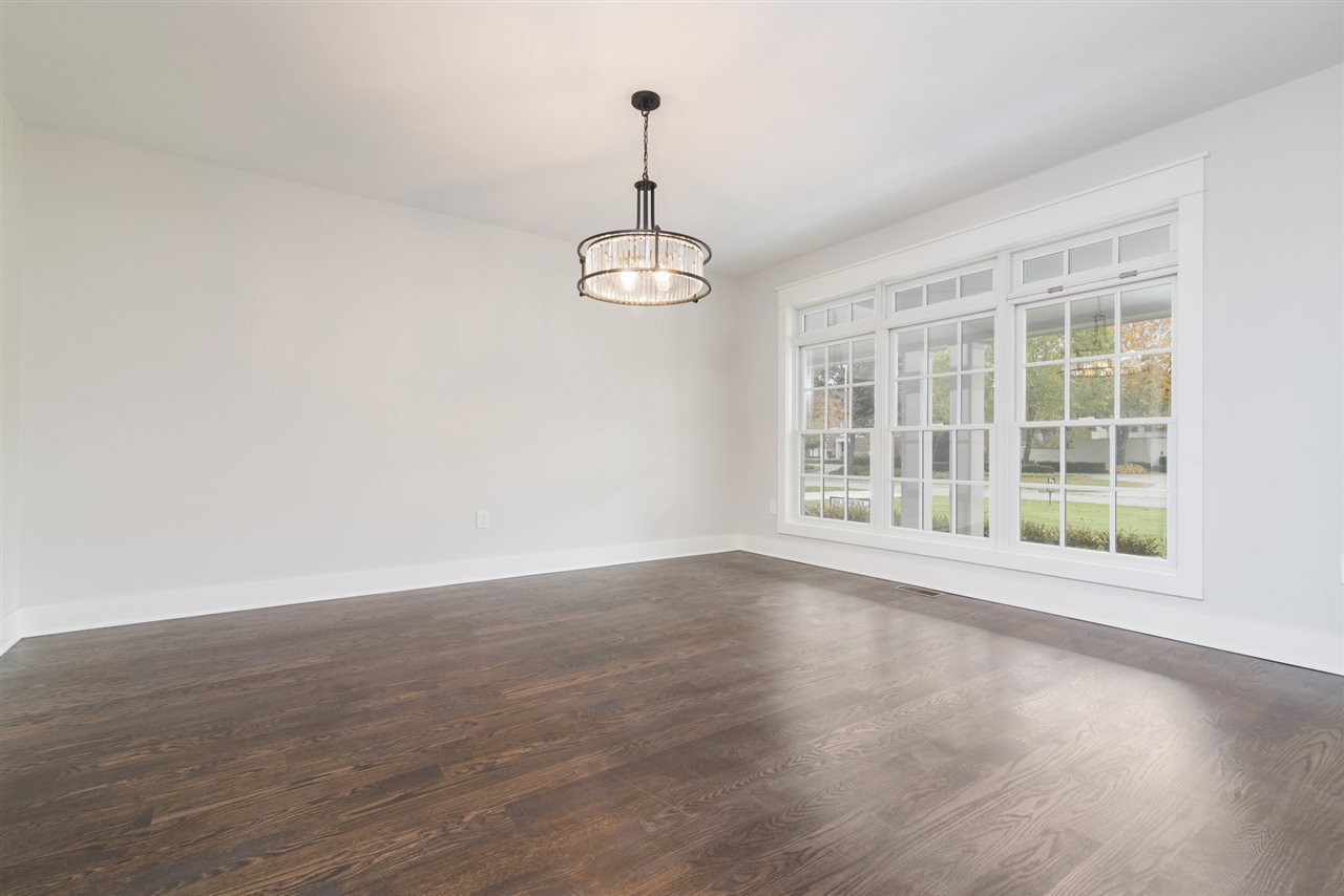 55 Renaud Road Grosse Pointe, MI 48236 - Photo 10 of 33 31393097-9.JPG