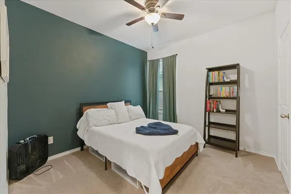 $1,950 | 585 Concho Street, Aubrey, TX 76227