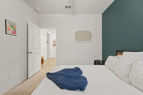 $1,950 | 585 Concho Street, Aubrey, TX 76227