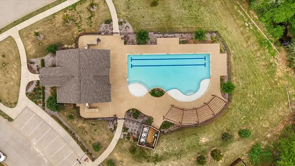 $1,950 | 585 Concho Street, Aubrey, TX 76227