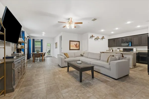 $1,950 | 585 Concho Street, Aubrey, TX 76227