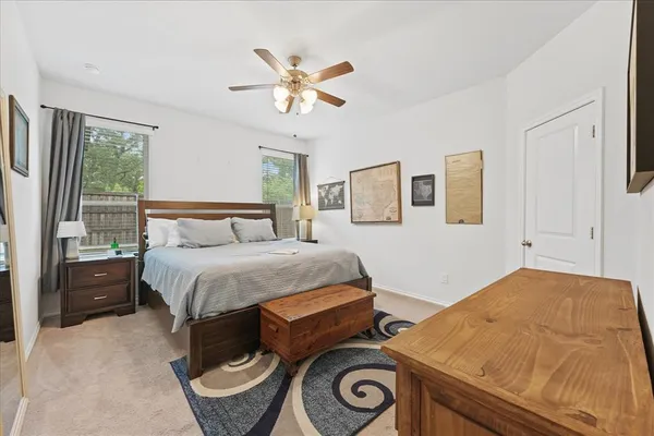 $1,950 | 585 Concho Street, Aubrey, TX 76227