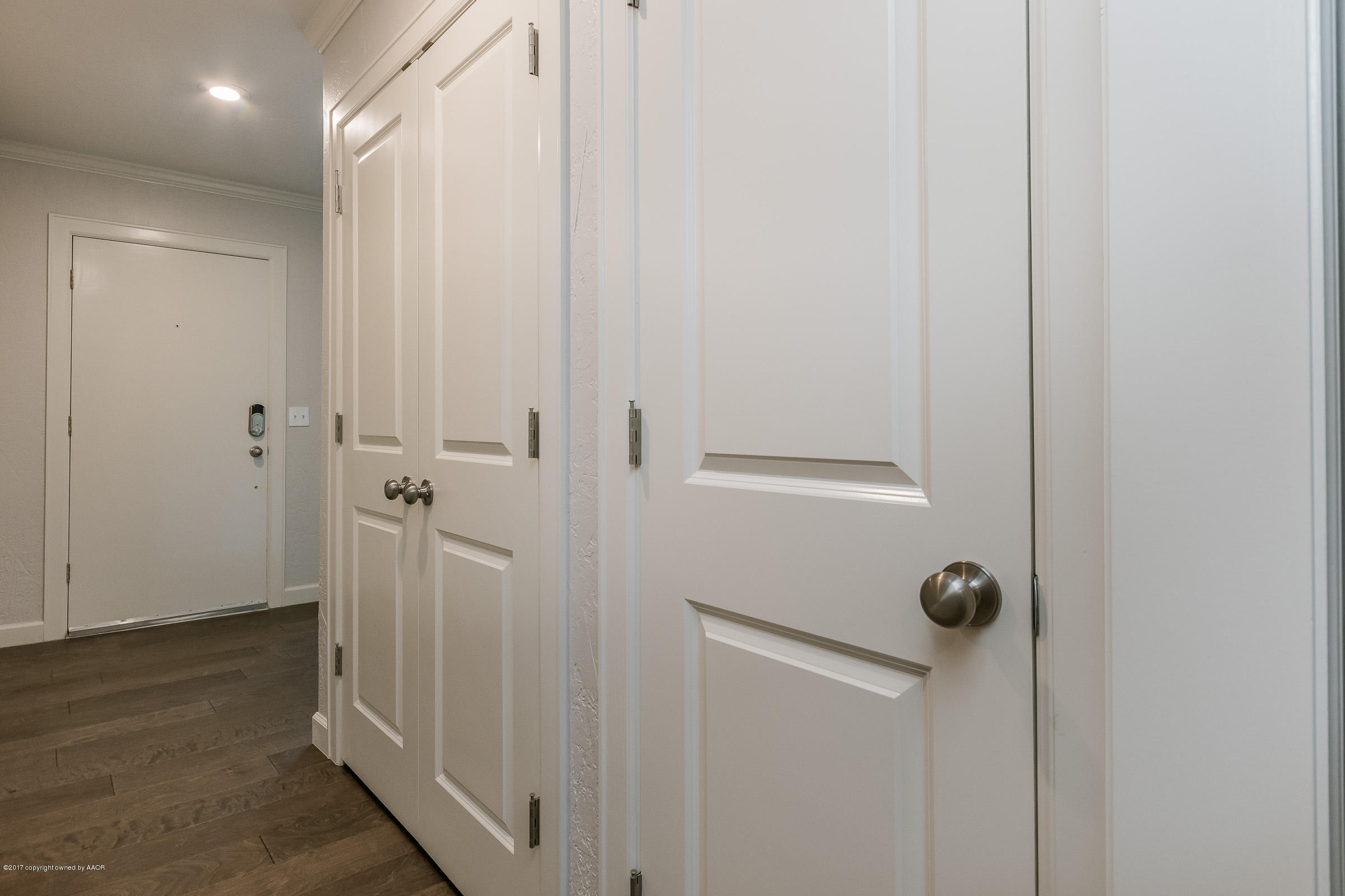 7208 Calumet Road Amarillo, TX 79106 - Photo 19 of 22 a view of a hallway