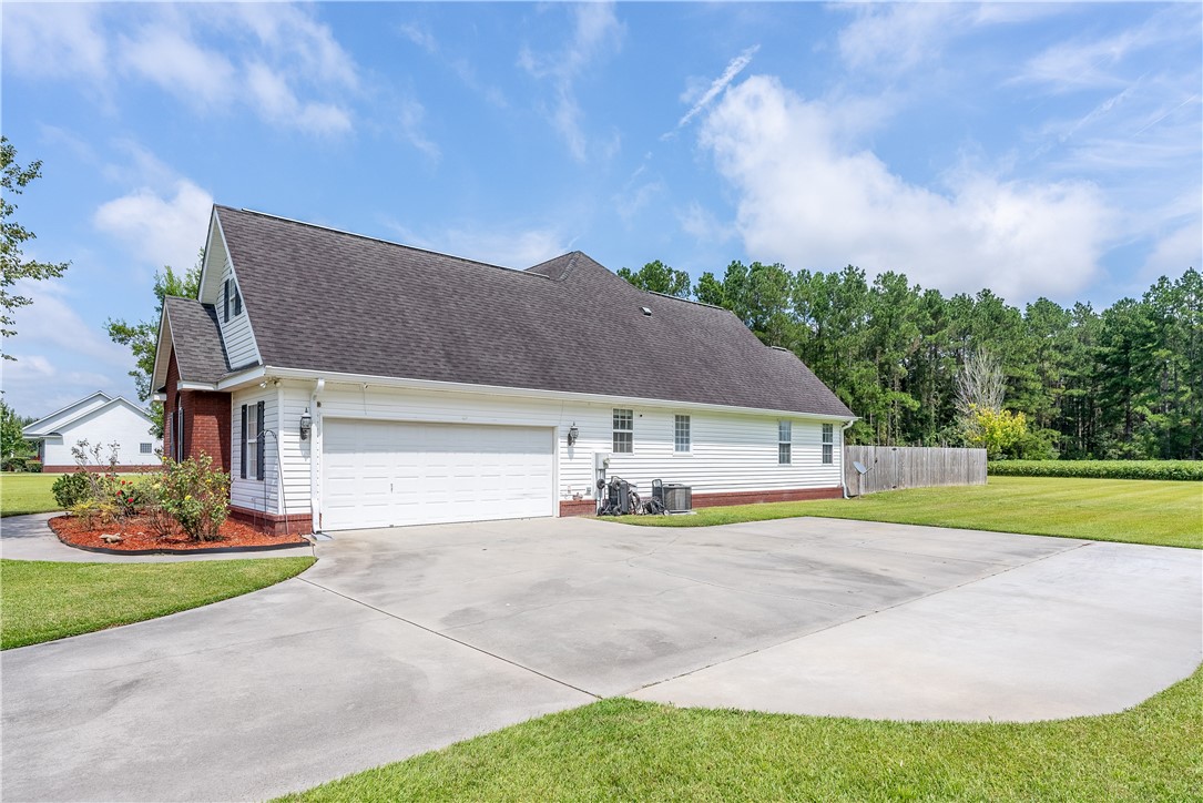 1320 Whitney Lake Road Blackshear, GA 31516 - Photo 8 of 39