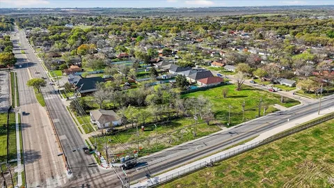 $100,000 | 451 North Jim Miller Road, Dallas, TX 75217