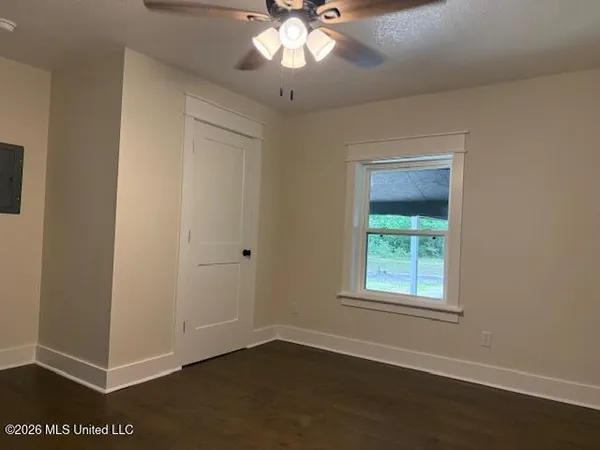 $274,999 | 203 Green Road, Lucedale, MS 39452
