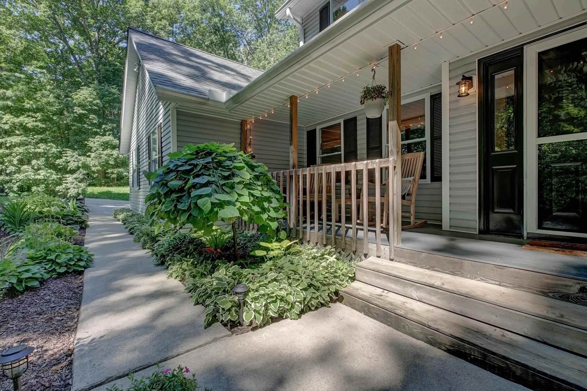 4989 East Lentz Road Bloomington, IN 47408 - Photo 2 of 36 Gallery Image 2