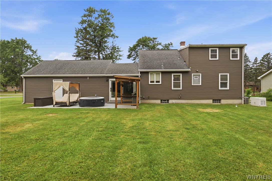 39 East Home Road Lancaster, NY 14026 - Photo 5 of 50 Back facade
