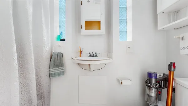 $4,795 | 91 Prince Street, Unit 21, Boston, MA 02113