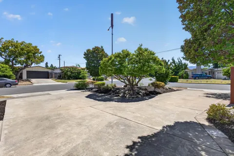 $2,988,000 | 883 Brent Drive, Cupertino, CA 95014