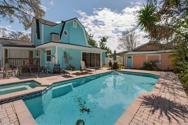 $2,995 | 322 47th Street North, St. Petersburg, FL 33713