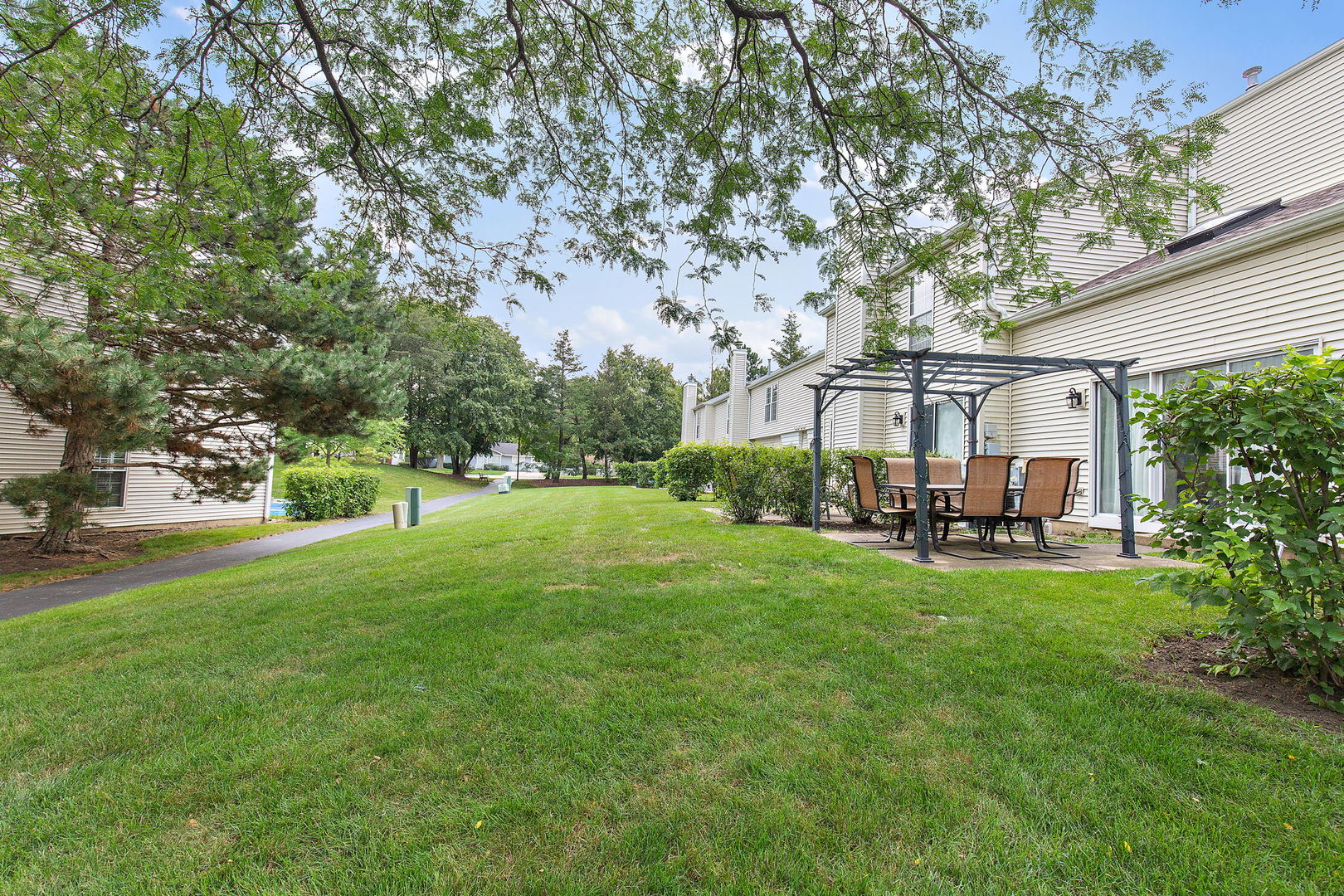 11 North Oltendorf Road Streamwood, IL 60107 - Photo 24 of 27