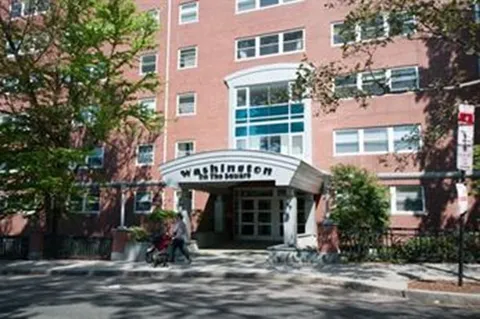 $3,650 | 1600 Beacon Street, Unit 401, Brookline, MA 02446