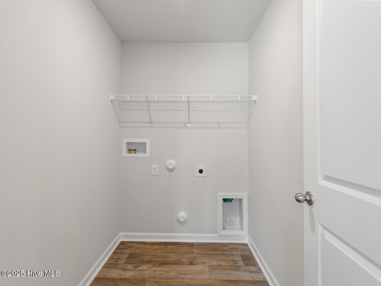 132 North Grassland Road, Unit 9 Surf City, NC 28445 - Photo 23 of 35 Similar