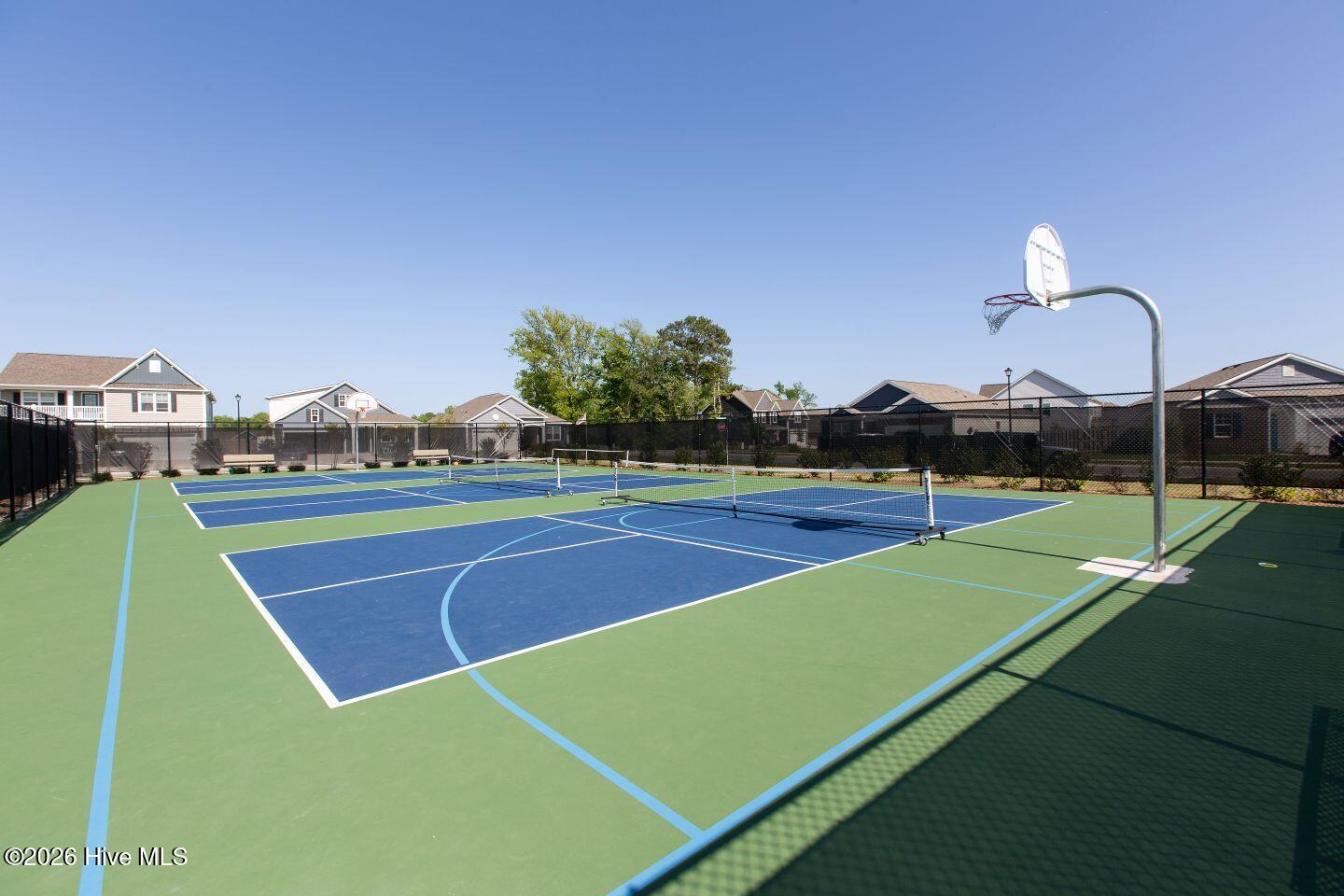 132 North Grassland Road, Unit 9 Surf City, NC 28445 - Photo 40 of 44 Waterside basketball pickleballL33A1185