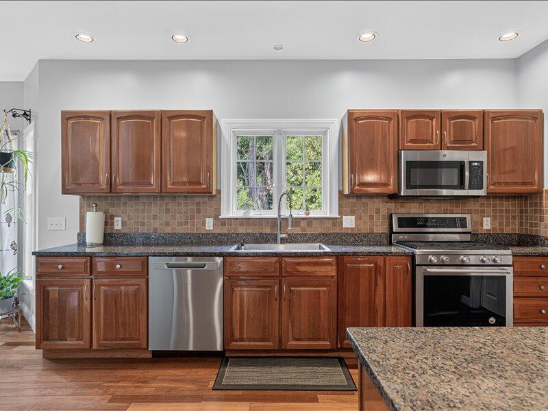 43 Skyline Road Bangor, ME 04401 - Photo 5 of 86 12-43 Skyline Rd-45