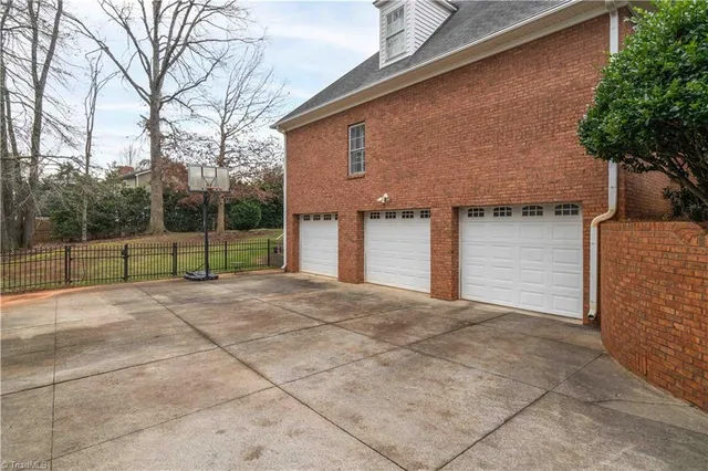 $589,000 | 5250 Meadowlark Glen Lane, Winston-Salem, NC 27106