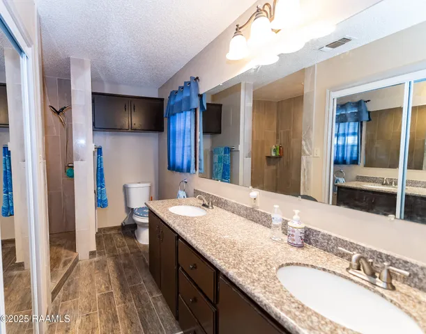 $295,000 | 3745 Highway 360, Melville, LA 71353