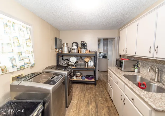 $295,000 | 3745 Highway 360, Melville, LA 71353