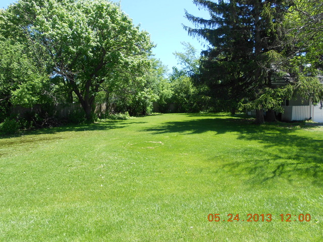 79 East Frontage Road Northfield, IL 60093 - Photo 3 of 3