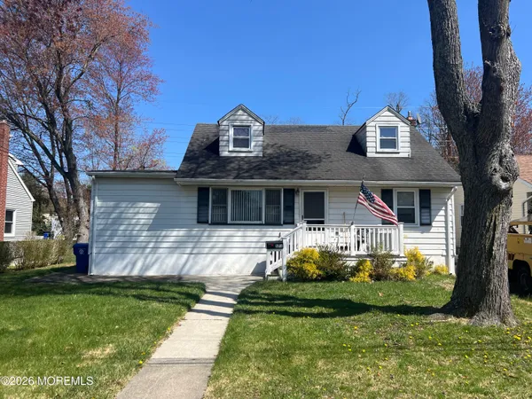 $525,000 | 571 Hopping Road, Belford, NJ 07718