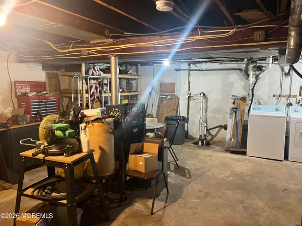 $525,000 | 571 Hopping Road, Belford, NJ 07718