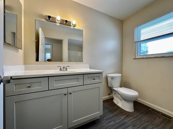 $1,450 | 61 /63 Maplecrest Drive, Howell, MI 48843