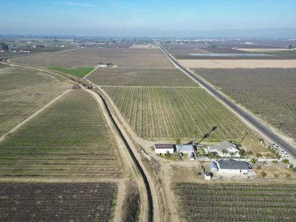 a view of a tennis court