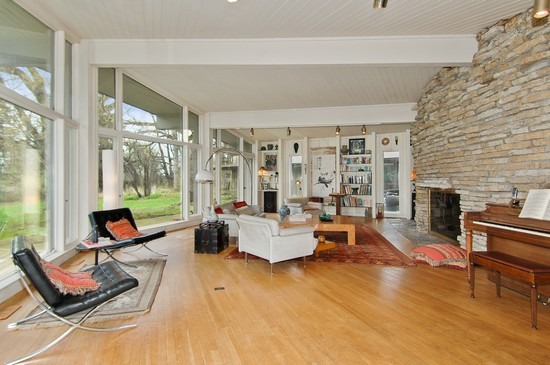 22 West County Line Road Barrington Hills, IL 60010 - Photo 6 of 25