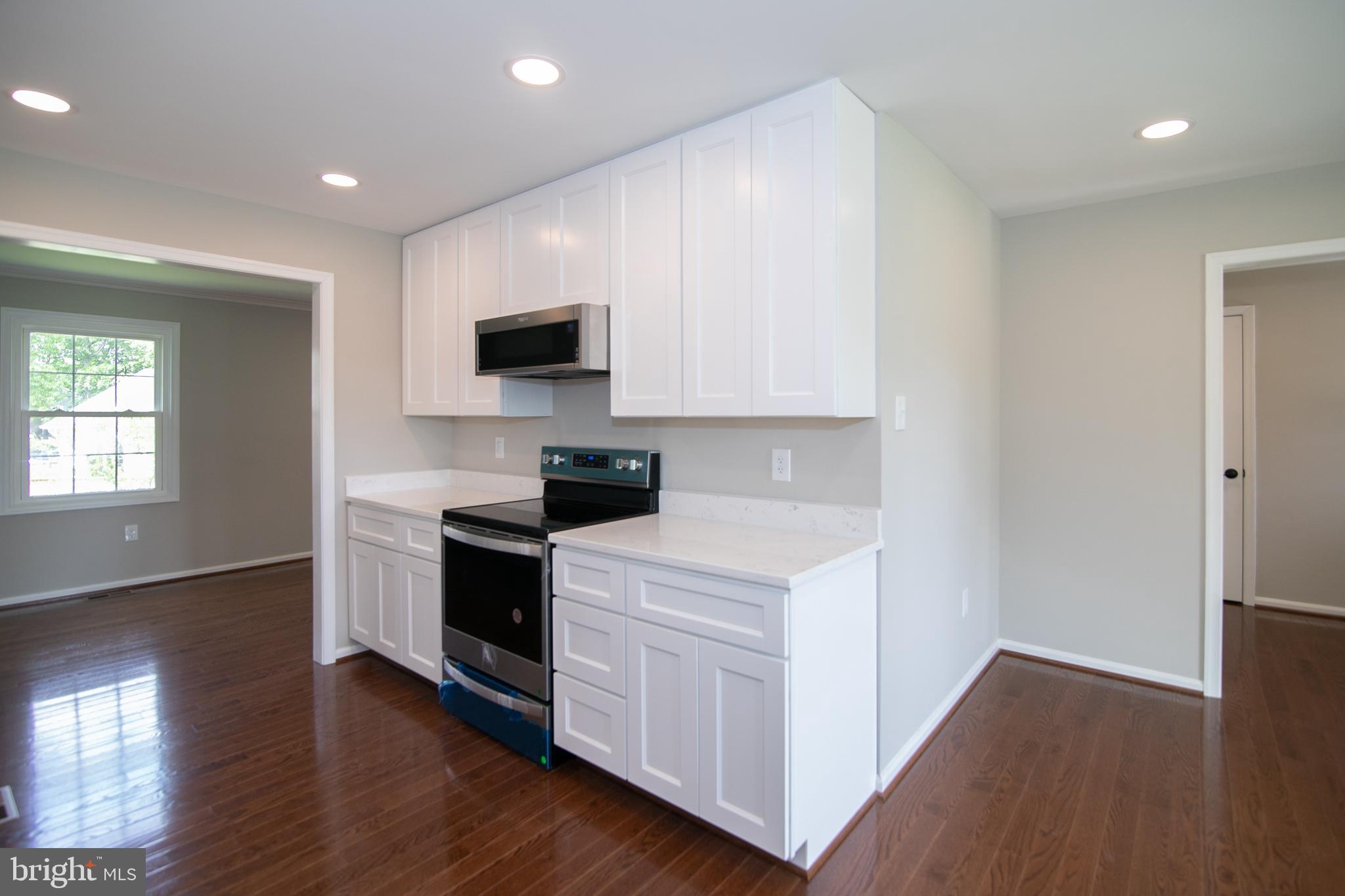 9632 Austin Way Manassas, VA 20110 - Photo 12 of 40