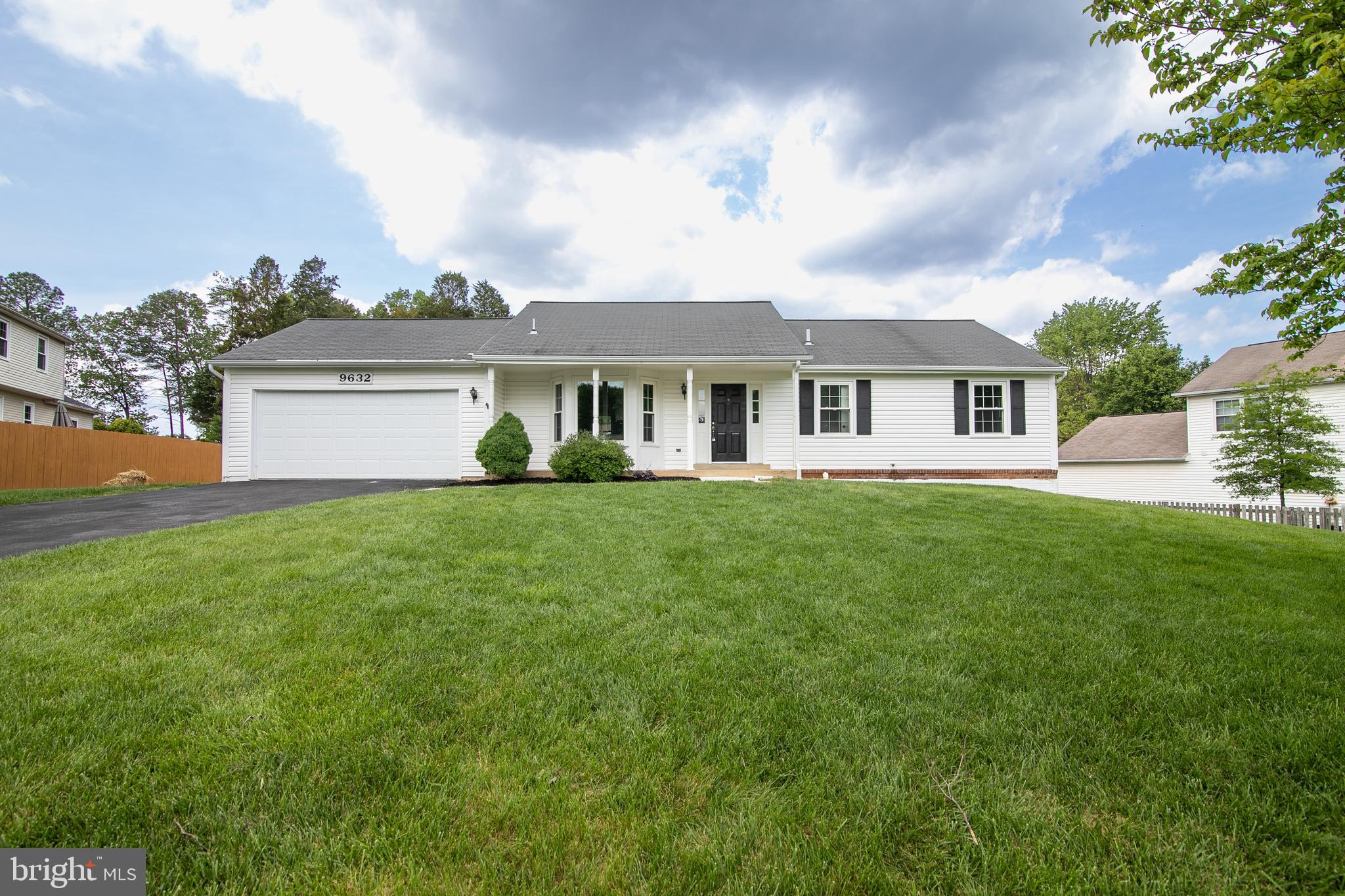 9632 Austin Way Manassas, VA 20110 - Photo 2 of 40