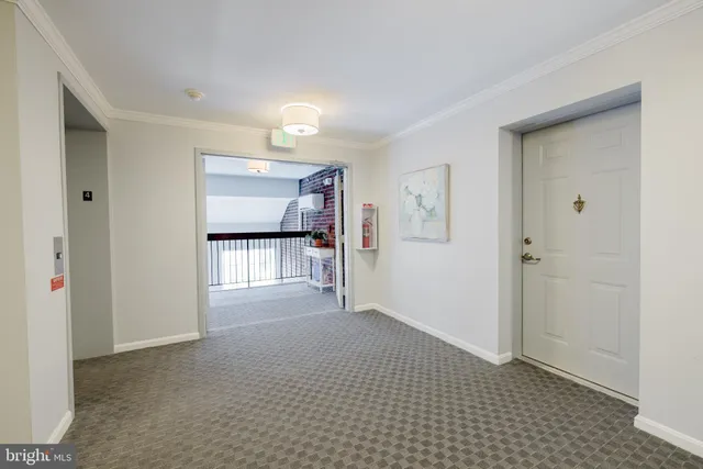 $2,600 | 12105 Tullamore Court, Unit 401, Lutherville-Timonium, MD 21093