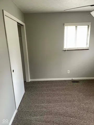 $1,400 | 304 South Mill Street, Plainfield, IN 46168