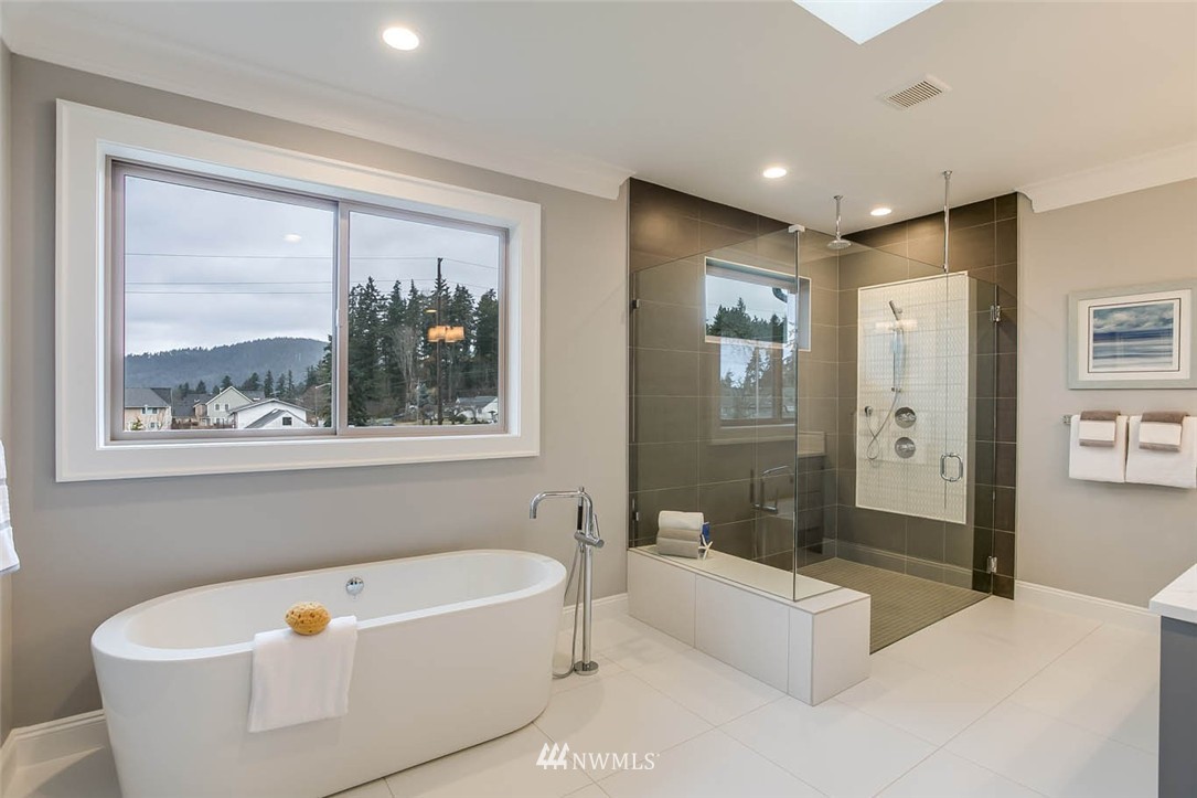 14730 Southeast 113th Street Renton, WA 98059 - Photo 19 of 25