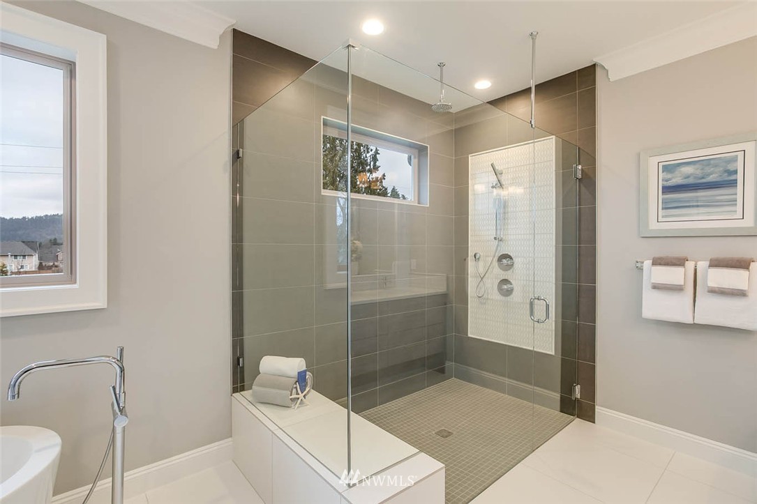 14730 Southeast 113th Street Renton, WA 98059 - Photo 20 of 25