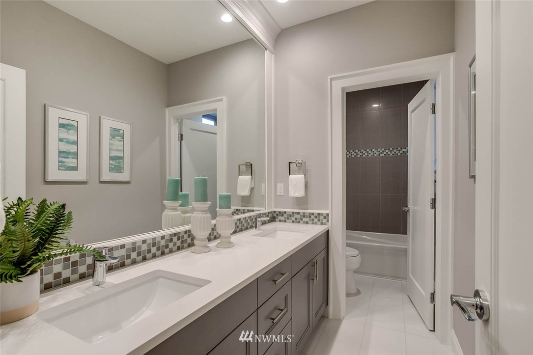 14730 Southeast 113th Street Renton, WA 98059 - Photo 24 of 25