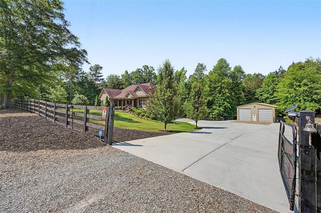 711 Upper Burris Road Canton, GA 30114 - Photo 3 of 56