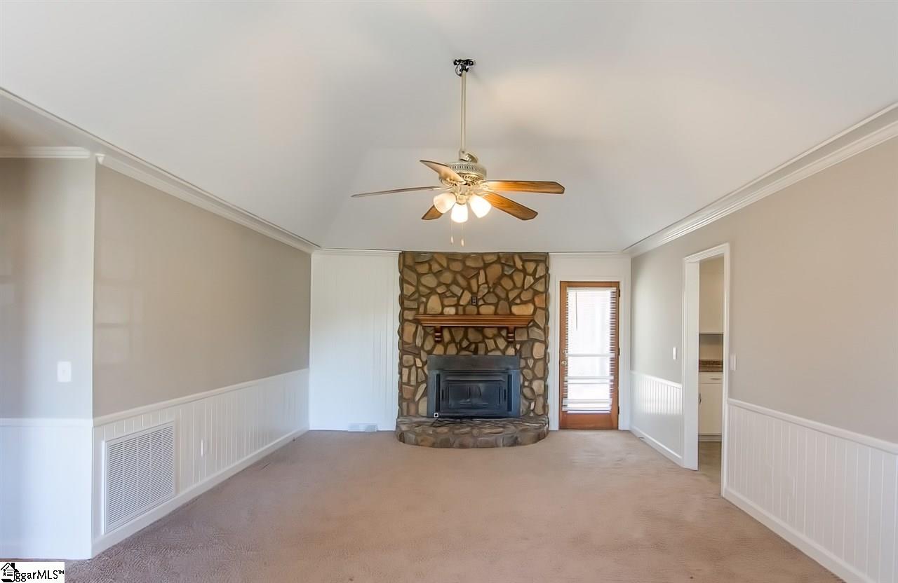 700 Jonesville Road Simpsonville, SC 29681 - Photo 3 of 24 Gallery Image 3