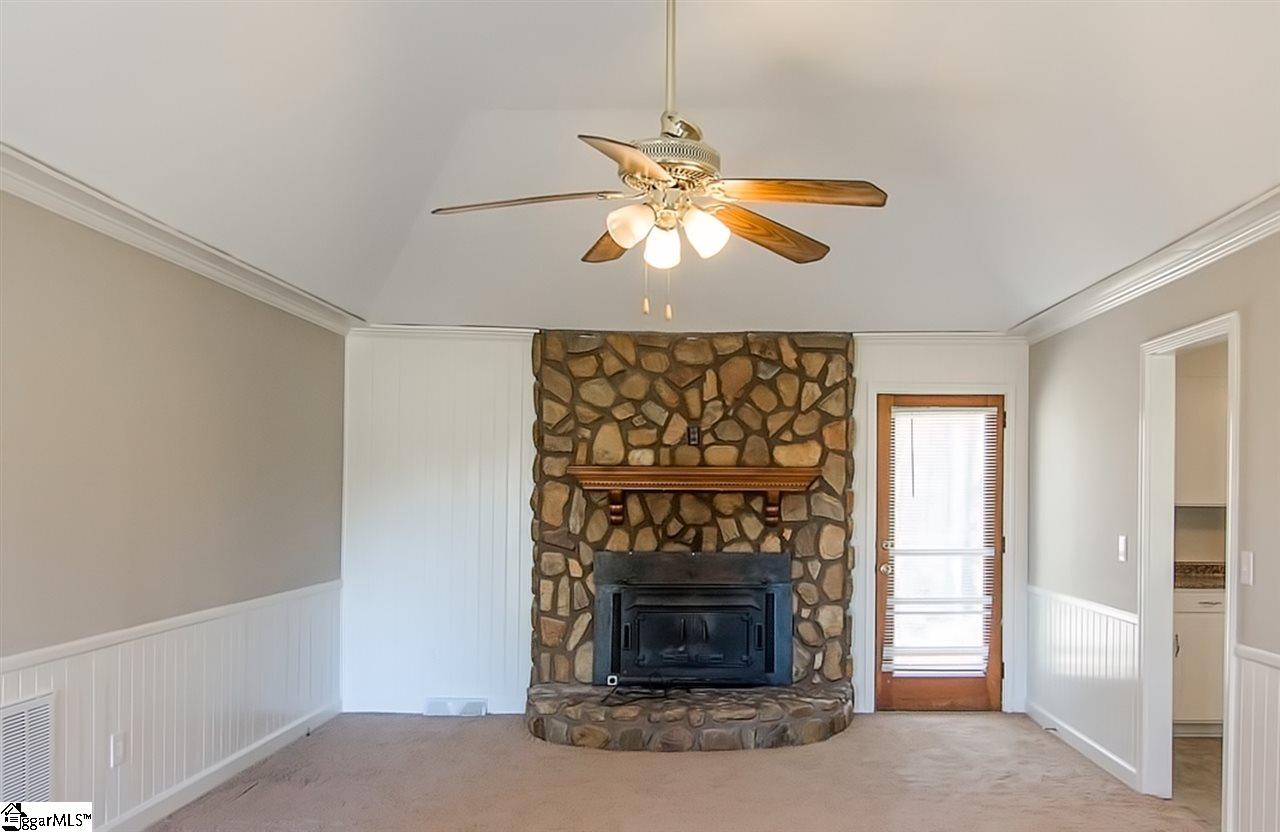 700 Jonesville Road Simpsonville, SC 29681 - Photo 10 of 24 Gallery Image 10