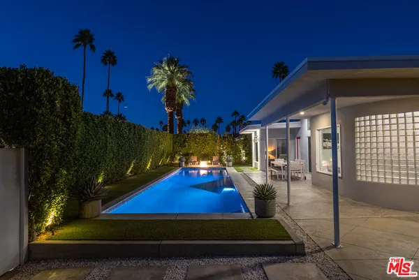$1,995,000 | 2280 Paseo Roseta, Palm Springs, CA 92262