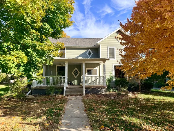 $75,000 | 108 Main Street, Walnut, IL 61376